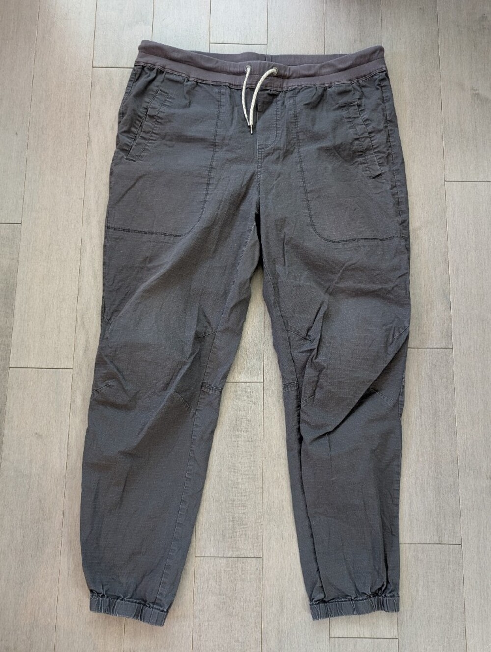 Vuori Men's Gray Ripstop Jogger Pants Size XXL